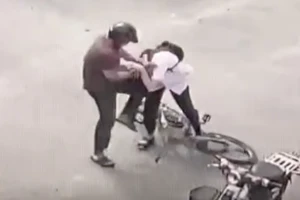 Công an và nhiều cơ quan vào cuộc vụ học sinh lớp 9 bị cha của bạn đánh nhập viện 