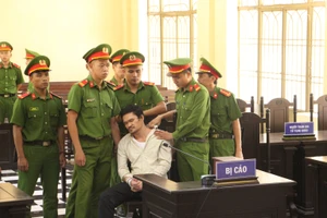 Mua 5 bánh hê-rô-in về để bán, bị cáo Ninh bị tuyên án tử hình. Ảnh: TN