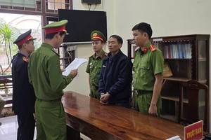 Gã biến thái xâm hại tình dục bé gái 5 tuổi