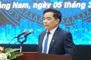 'Đại bàng' cam kết rót ngàn tỉ vào Quảng Nam