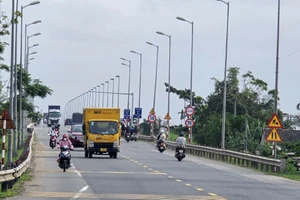 Thông xe cầu Câu Lâu mới qua Quảng Nam từ 12 giờ 28-3