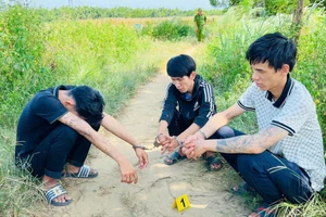 Từ nhóm người sử dụng, cảnh sát tìm ra người bán ma tuý có biệt danh 'Hiếu Lé'