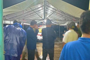 Nước ngập tràn vào nhà, cô gái bị điện giật tử vong