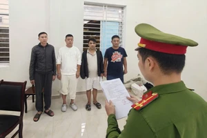 Người đàn ông Trung Quốc chỉ đạo nhóm người bắt giữ 'con nợ' tại sòng bạc