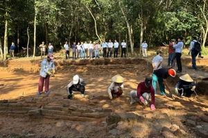 Cận cảnh con đường cổ dưới lòng đất Thánh địa Mỹ Sơn