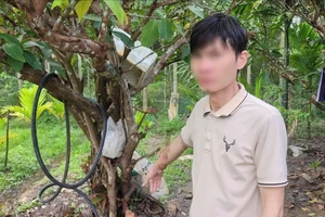 P trộm gà bị công an mời làm việc, phát hiện dương tính ma túy