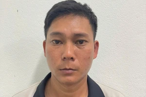 Công an tạm giữ Vinh. Ảnh: CA