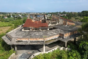 Nhà hỏa táng 12 tỉ bỏ dở giữa chừng hơn hai thập kỷ.