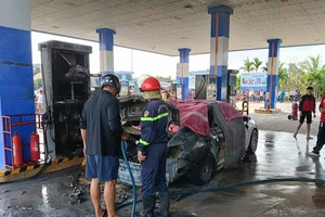 Từ vụ cháy ô tô ở cây xăng tại Đà Nẵng: Ô tô muốn chở pin các loại phải đáp ứng điều kiện gì?