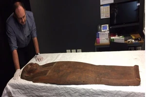 Phát hiện xác ướp 2.500 tuổi trong quan tài 'ngỡ rỗng'