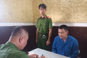 'Nổ' quen biết cán bộ cấp tỉnh để lừa đảo tiền của người dân