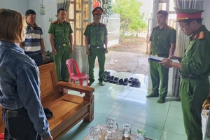 Đem sổ đỏ giả đi vay tiền thật