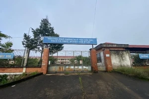 1 cựu hiệu trưởng trường dân tộc nội trú bị bắt về tội tham ô 