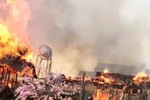 Quán cà phê "Giấc mơ là có thật" bị thiêu rụi