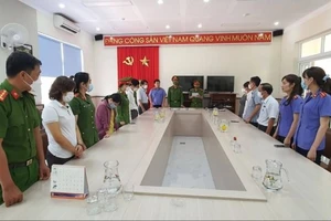 Hoãn phiên xét xử cựu giám đốc CDC Đắk Lắk và các đồng phạm