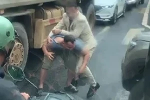 Diễn biến mới vụ chú rể đánh tài xế xe ben trên đường rước dâu