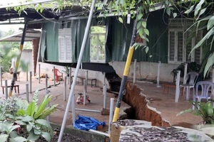 Nứt nền, sạt lở nhiều điểm ven quốc lộ 14 ở Đắk Nông 