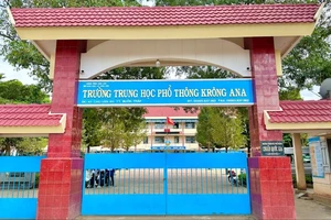 1 trường THPT ở Đắk Lắk đăng thư ngỏ không nhận phong bì ngày 20-11