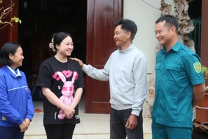 Chân dung cô giáo trẻ và nữ dược sĩ ở Đắk Lắk viết đơn tình nguyện nhập ngũ