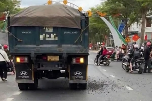 Một học sinh lớp 4 ở Đắk Nông bị xe tải cán đứt lìa chân