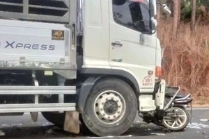 Công an xác minh lai lịch nạn nhân xăm dòng chữ ‘ơn mẹ suốt đời’ trước ngực