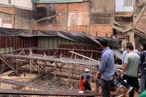 Vụ đào móng nhà làm sập nhà bên cạnh: Người dân yêu cầu đảm bảo an toàn