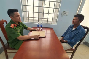 Trốn truy nã từ Campuchia về TP.HCM thì bị bắt 
