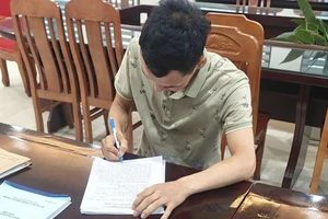 Người bịa tin 'sầu riêng ngâm hóa chất' bị phạt 7,5 triệu đồng