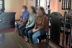 Lý do Công an tỉnh Đắk Nông đình chỉ điều tra 5 người trong vụ án đưa hối lộ