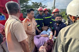 Bệnh viện thông tin sức khỏe của 15 người trong vụ lật xe khách ở Đắk Lắk