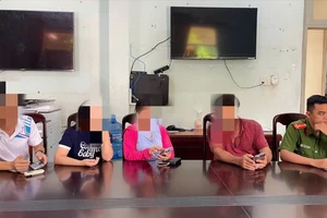 Công an giải cứu nữ sinh bị "bắt cóc online" đòi chuộc 400 triệu đồng
