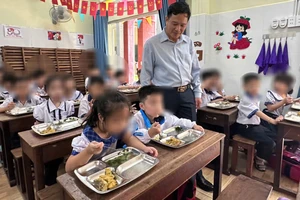 Nhà trường báo công an về bài đăng suất ăn bán trú 'lèo tèo' trên mạng