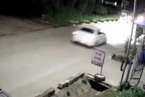 Truy tìm tài xế ô tô gây tai nạn làm 1 người tử vong