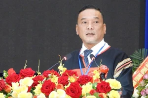 Ông Y Giang Gry Niê Knơng làm Chủ tịch Ủy ban MTTQ Việt Nam tỉnh Đắk Lắk