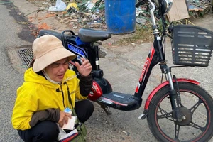 Công an xác minh vụ 1 phụ nữ bị trộm 800 tờ vé số và thẻ cào