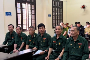 Tòa nghị án kéo dài vụ 6 cựu binh kêu oan khi đã chấp hành xong án tù