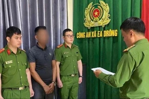 Khởi tố người đăng ảnh nhạy cảm của phụ nữ lên Facebook