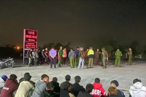 Sau tin nhắn hẹn đánh nhau trên Facebook, 22 thanh thiếu niên bị khởi tố