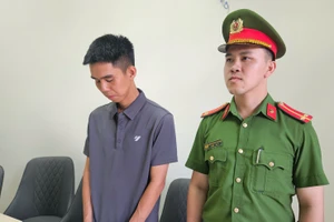 Khởi tố người mạo danh cán bộ sở để lừa đảo chiếm đoạt tài sản