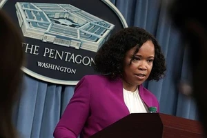 Phát ngôn viên Lầu Năm Góc từ chức