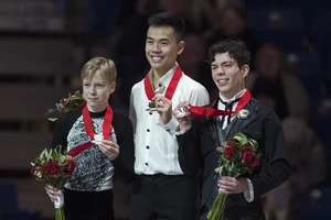 Chàng trai gốc Việt đăng quang tại giải trượt băng Canada