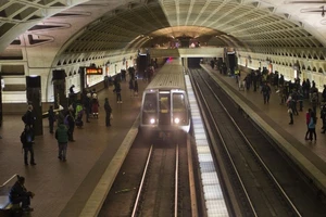 Nghị sĩ Mỹ lo Trung Quốc do thám tàu điện ngầm