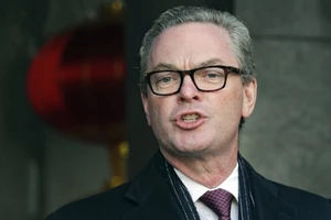 Úc muốn Trung Quốc hành động có trách nhiệm ở Biển Đông