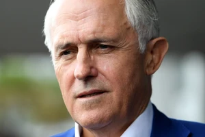 Cựu thủ tướng Úc giải thích lý do cấm Huawei