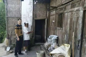 Bị tình nghi chôm gà, vịt để ‘nuôi’ xế hộp