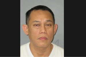 Không thể 'nối lại tình xưa', chồng gốc Việt lấy dao đâm vợ