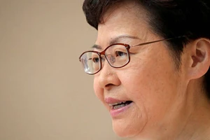 Hong Kong: Thất bại bầu cử nhưng bà Lam không nhượng bộ 