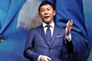 Tặng 208 tỉ đồng cho ‘fan’ Twitter để ‘đo lường’ hạnh phúc