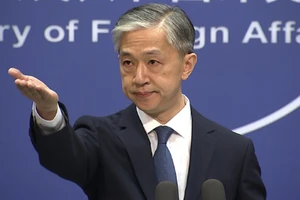 Trung Quốc dừng hiệp ước dẫn độ giữa Hong Kong với 'Tam Nhãn'