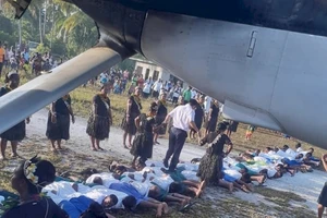 Đài Loan bác cáo buộc vụ bức ảnh đại sứ Trung Quốc ở Kiribati